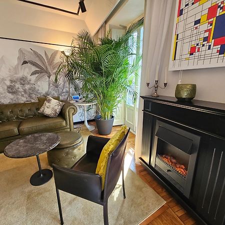 Exclusive Top Floor 2-Bedroom Flat Milano Exterior foto