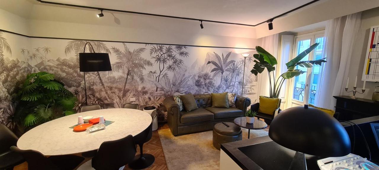 Exclusive Top Floor 2-Bedroom Flat Milano Exterior foto